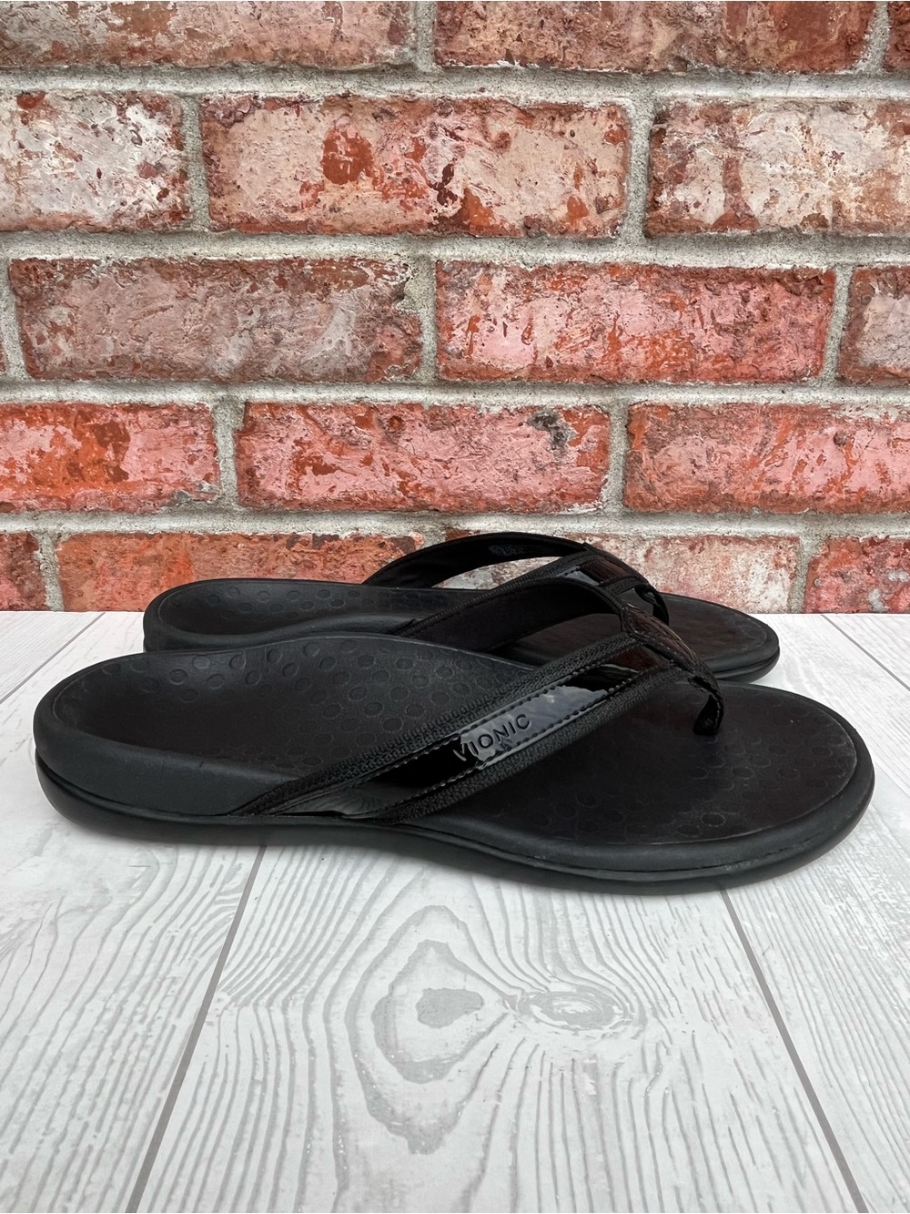 VIONIC Tide II Flip Flop Sandals Black Patent Size 10 M - Picture 12 of 12